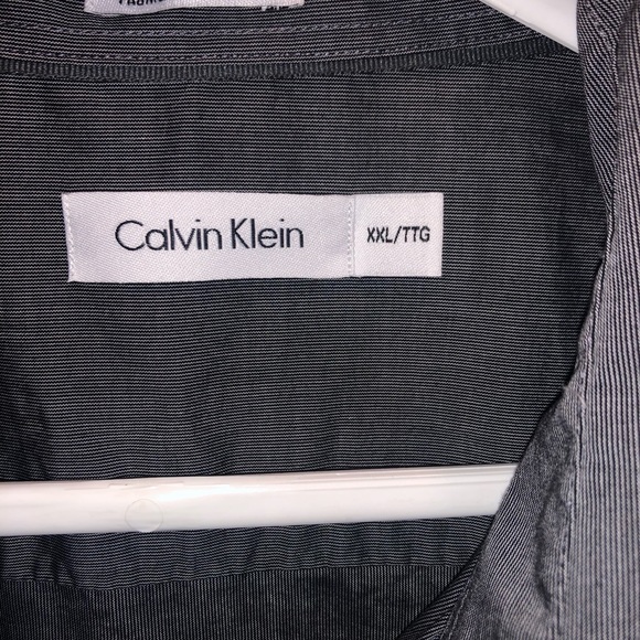 Men’s Calvin Klein Size XXL Button Up Shirt - Picture 2 of 4